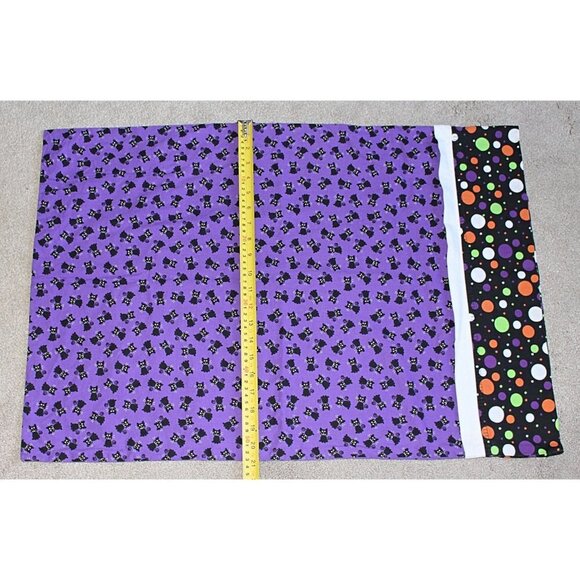 Scary Halloween Pillowcase - Black Cats with Purple Background - Picture 4 of 5